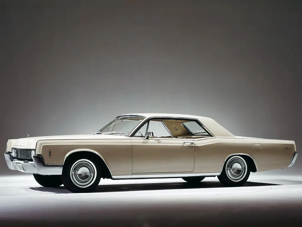 Lincoln Continental (65A) 4 поколение, 4-й рестайлинг, купе (1965 - 1967)